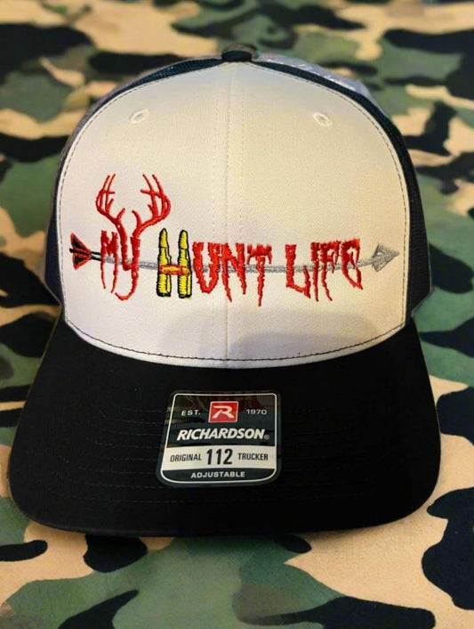 My Hunt Life - Snapback - Black & White